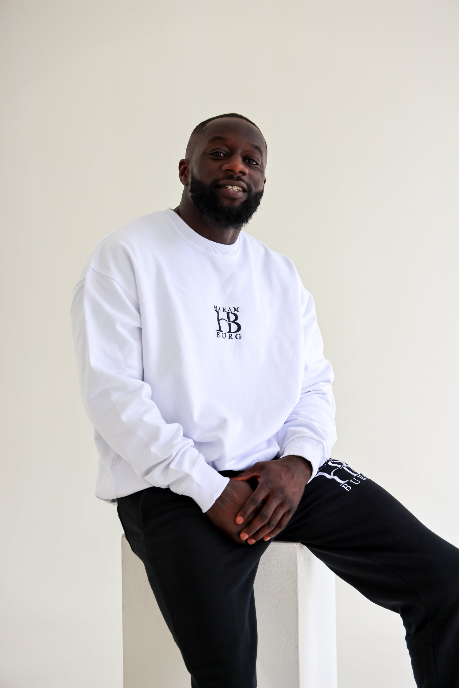 Haramburg Oversize Pullover